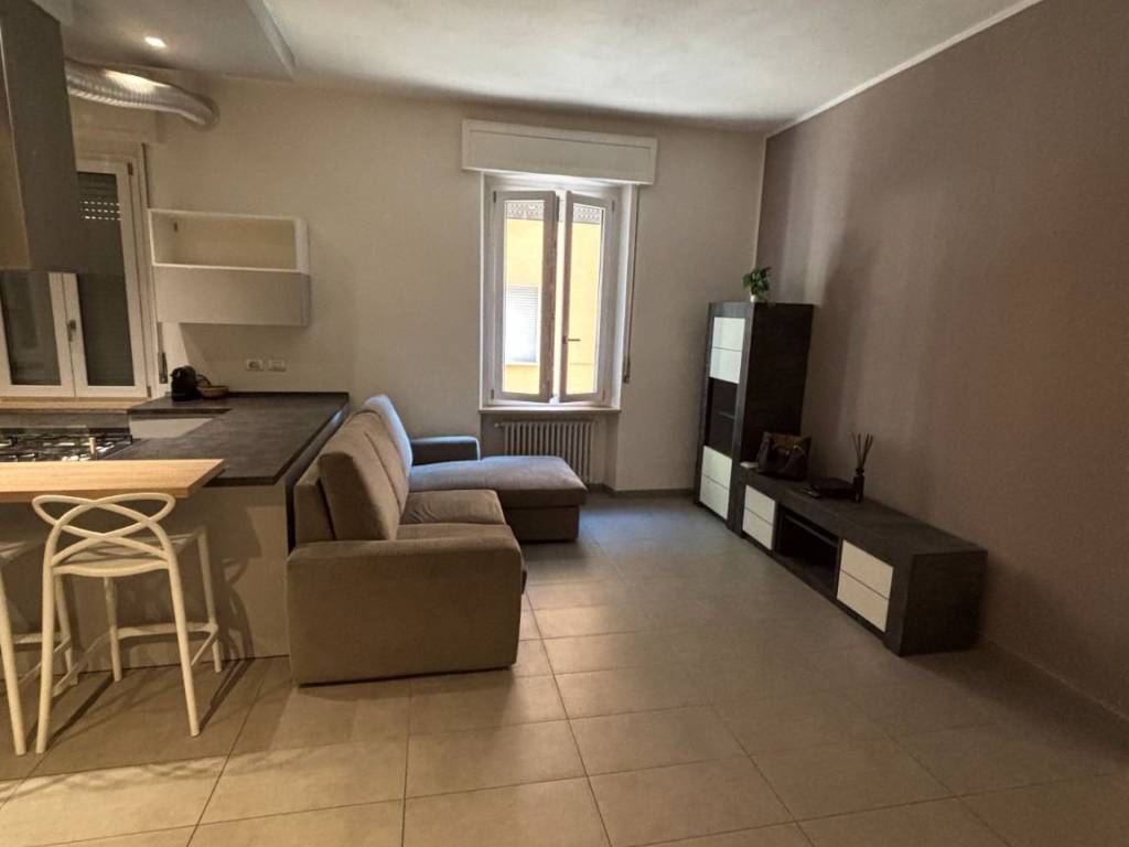 Appartamento a Parma in Via Montebello, 37 - Foto 3