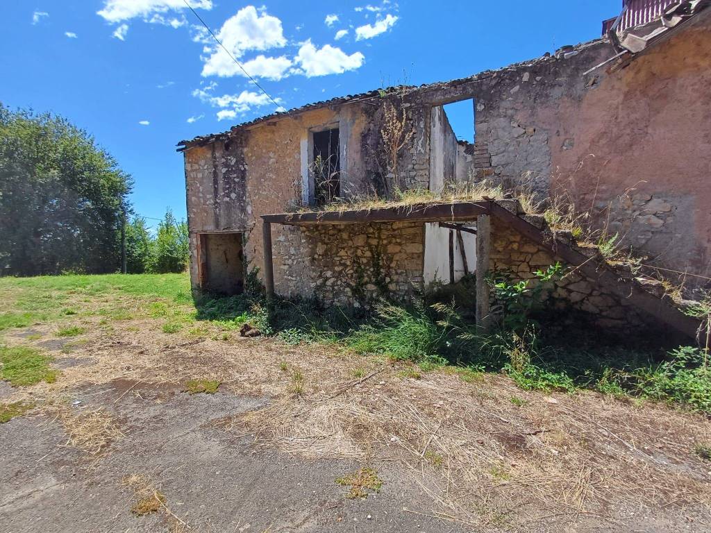 Rustico / casale a Anagni in Via Belvedere Castellone, 5 - Foto 2