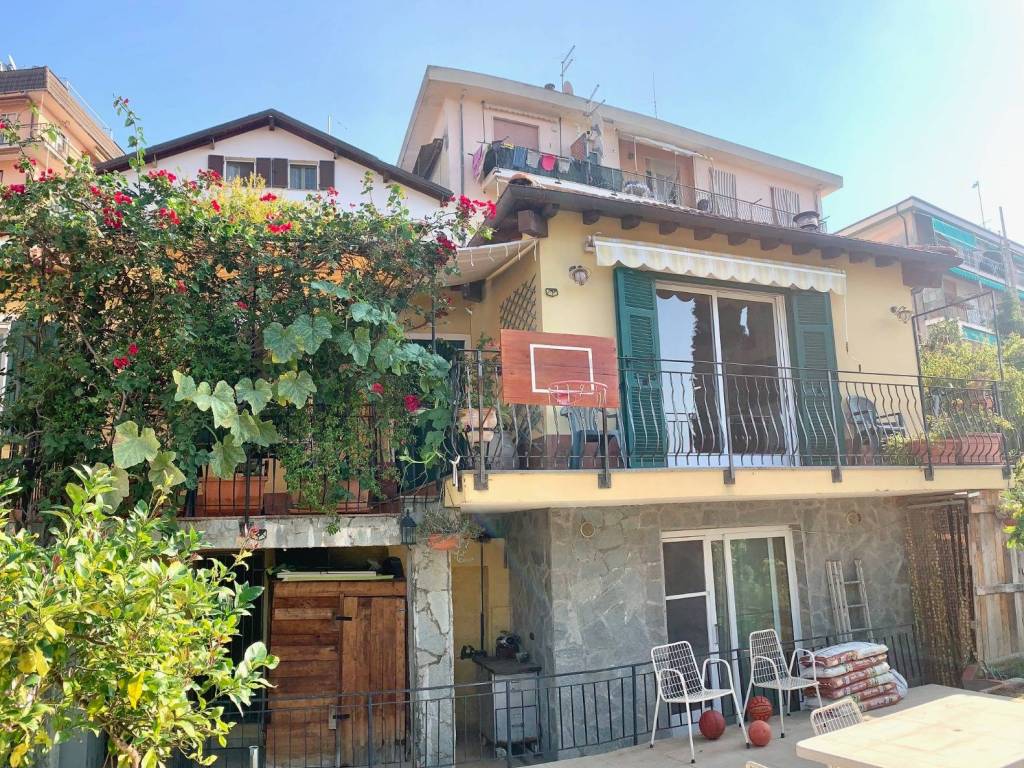 Villetta a schiera a Imperia in Via Ragazzi del '99 - Foto 2