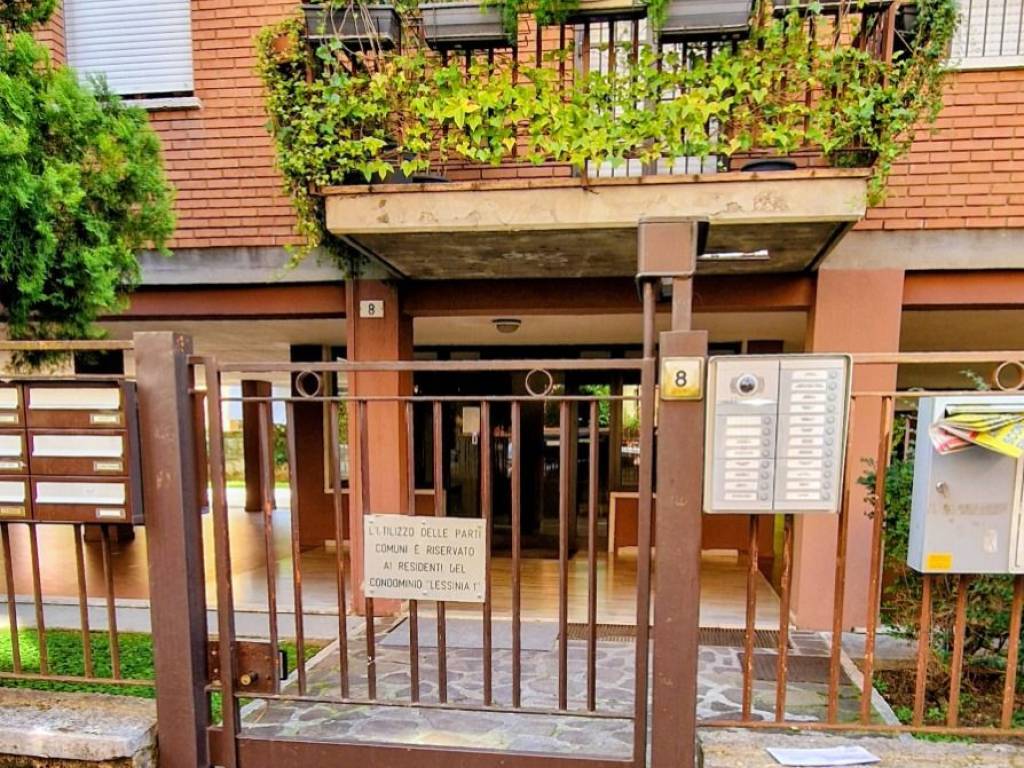 Appartamento a Verona in Via Adriano Valerini, 8 - Foto 2