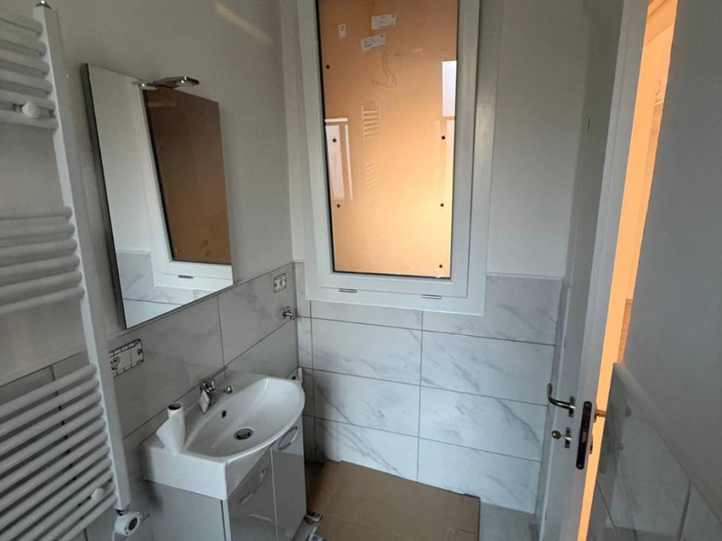 Appartamento a Piacenza in Via Angelo Genocchi - Foto 5