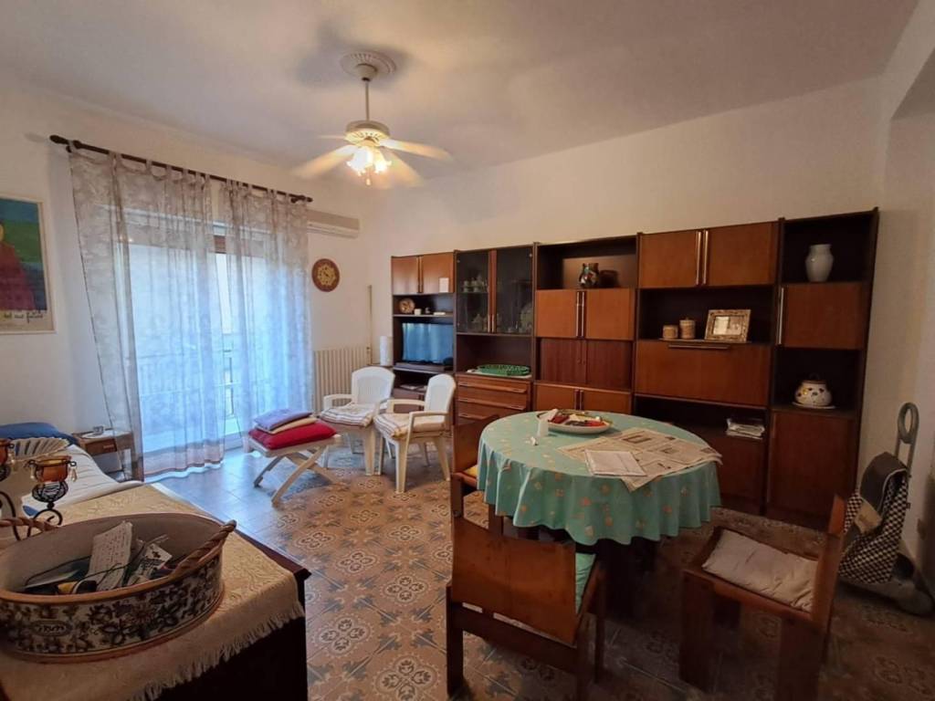 Appartamento a Soverato in Via martiri di gerace - Foto 2