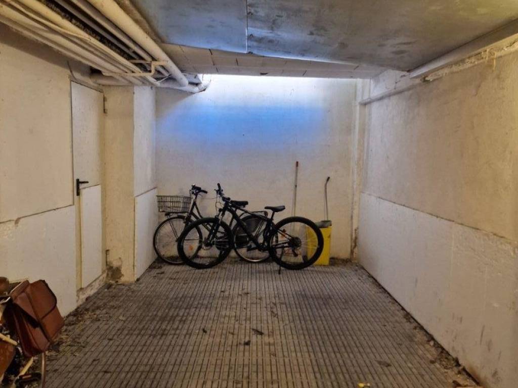 Box / garage a Mantova in Via Giovanni Chiassi - Foto 3