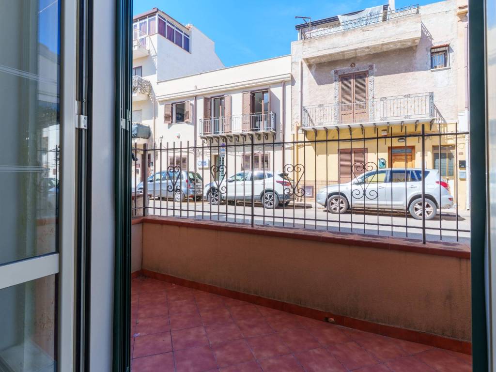 Appartamento a Palermo in Via Carbone dalla Via Pazienza, 56 - Foto 4
