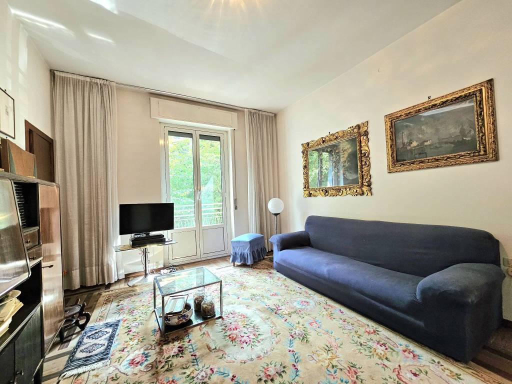Appartamento a Como in Via Leone Leoni, 6 - Foto 2