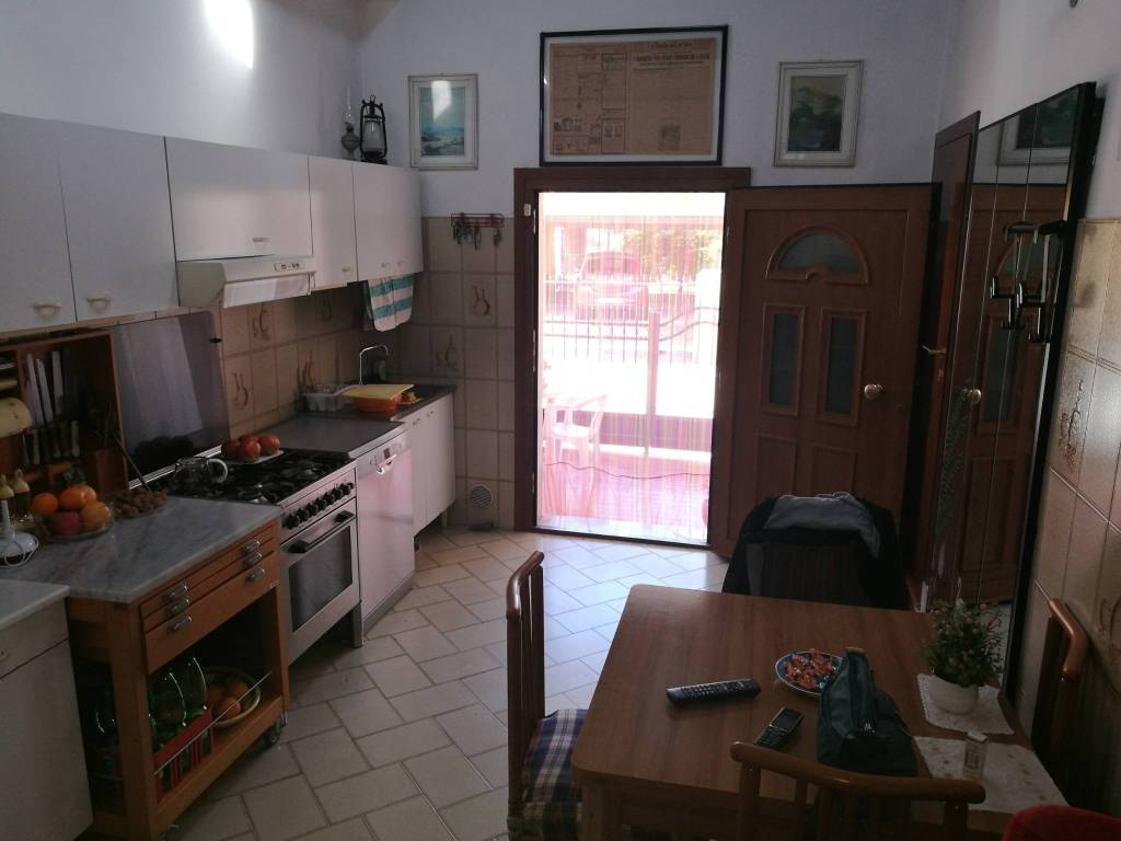 Appartamento a Riccione in Viale Venezia, 49 - Foto 2