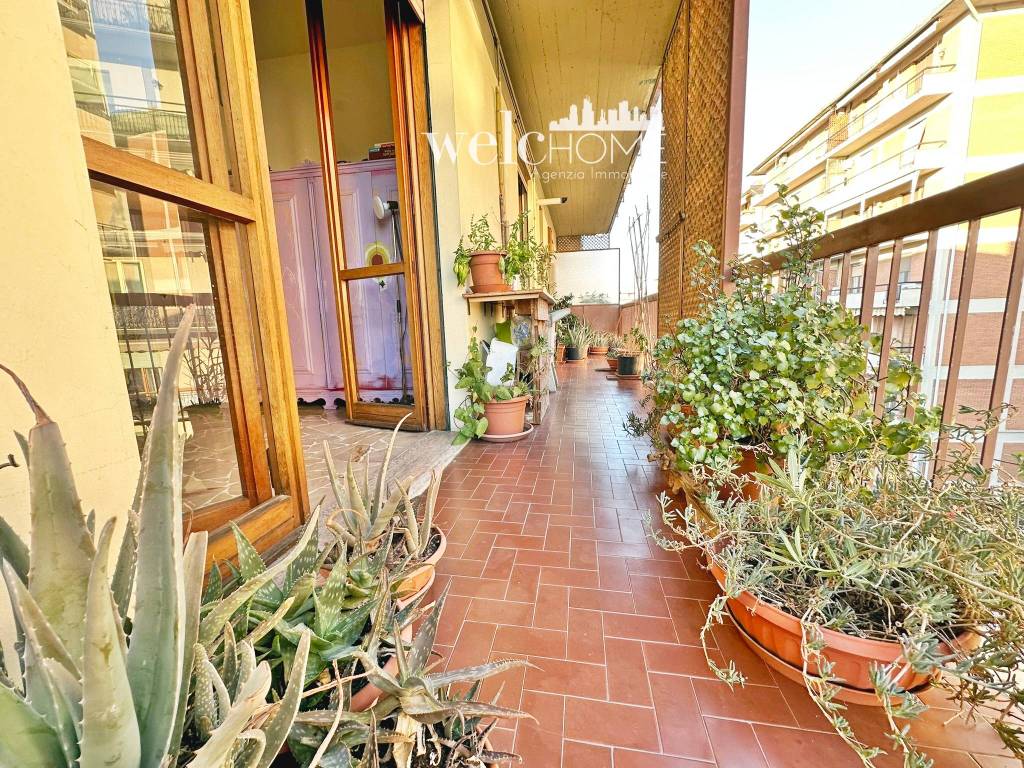 Appartamento a Campi bisenzio in Via Cimabue - Foto 2