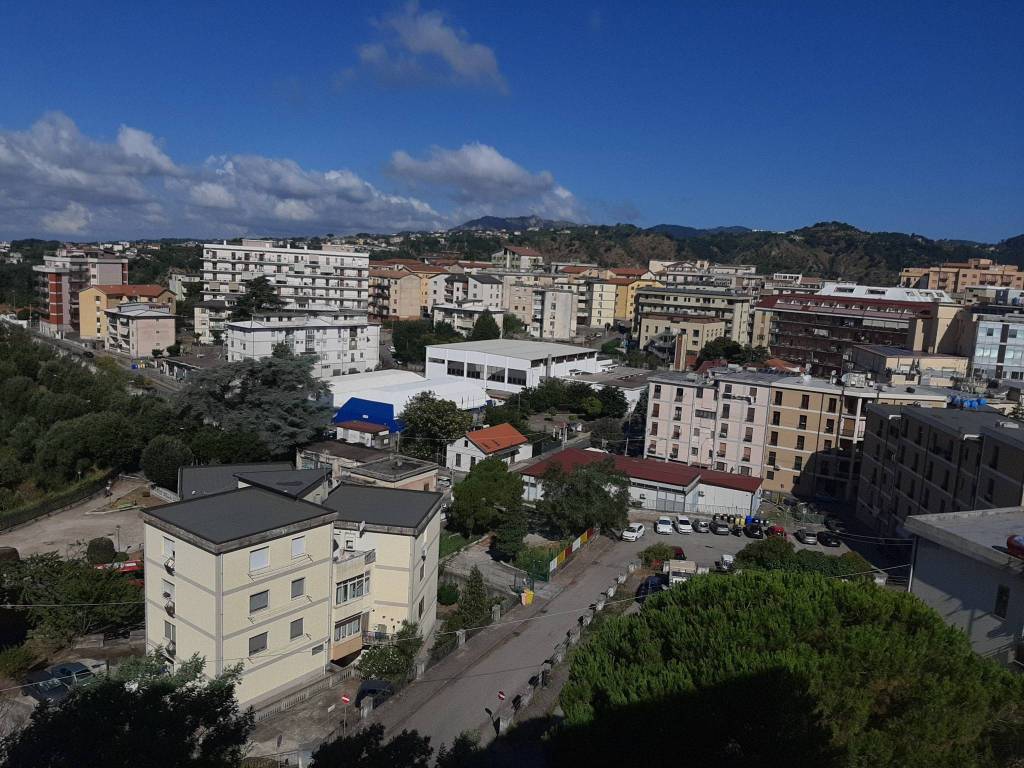 Appartamento a Catanzaro in Via Giovanni XXIII - Foto 3