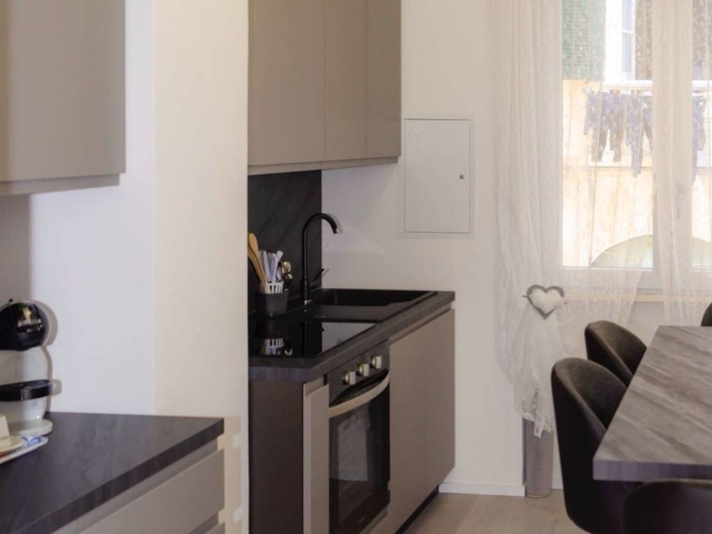 Appartamento a La spezia in Via Francesco Rismondo, 3 - Foto 3
