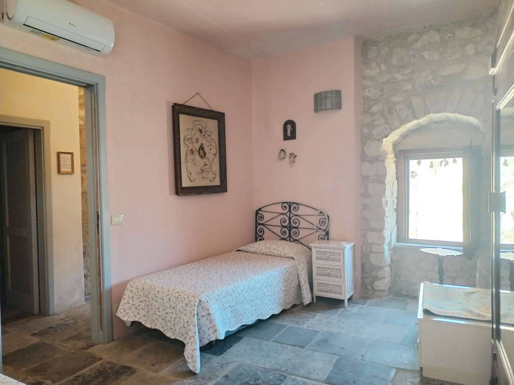 Casa indipendente a Modica in via Liceo Convitto - Foto 4