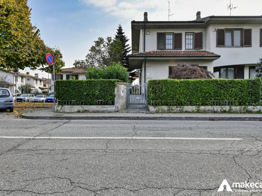 Villa a Casalmaiocco in Via Alessandro Manzoni, 41 - Foto 3