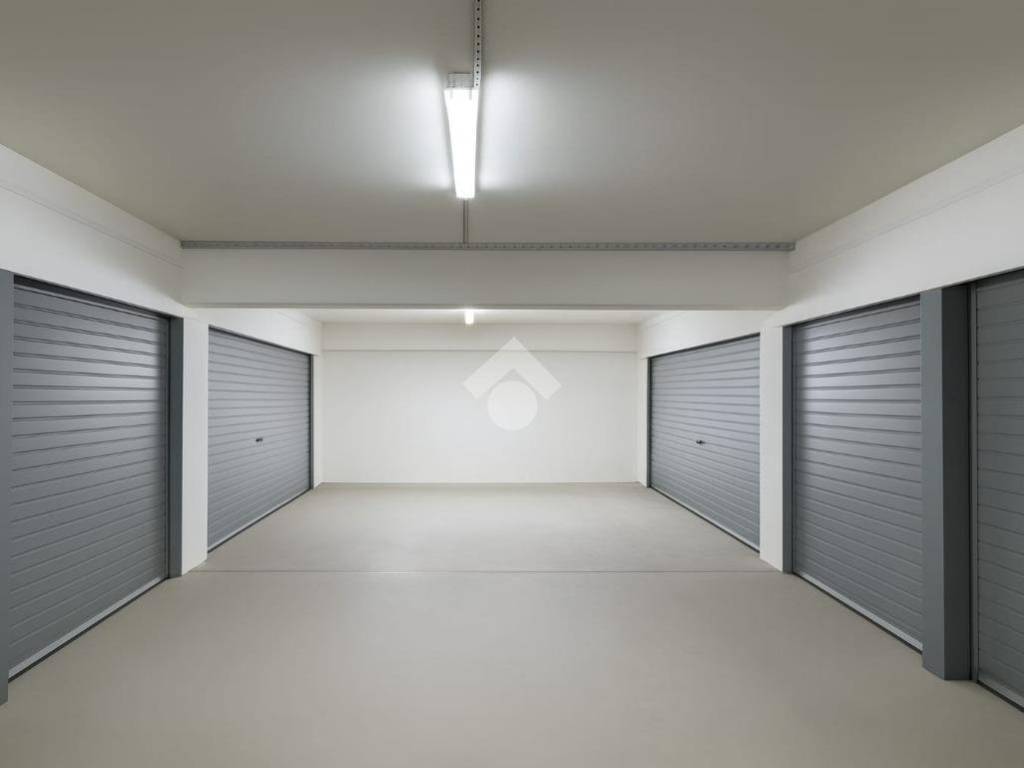 Box / garage a Trieste in Via Norma Cossetto, 7 - Foto 2