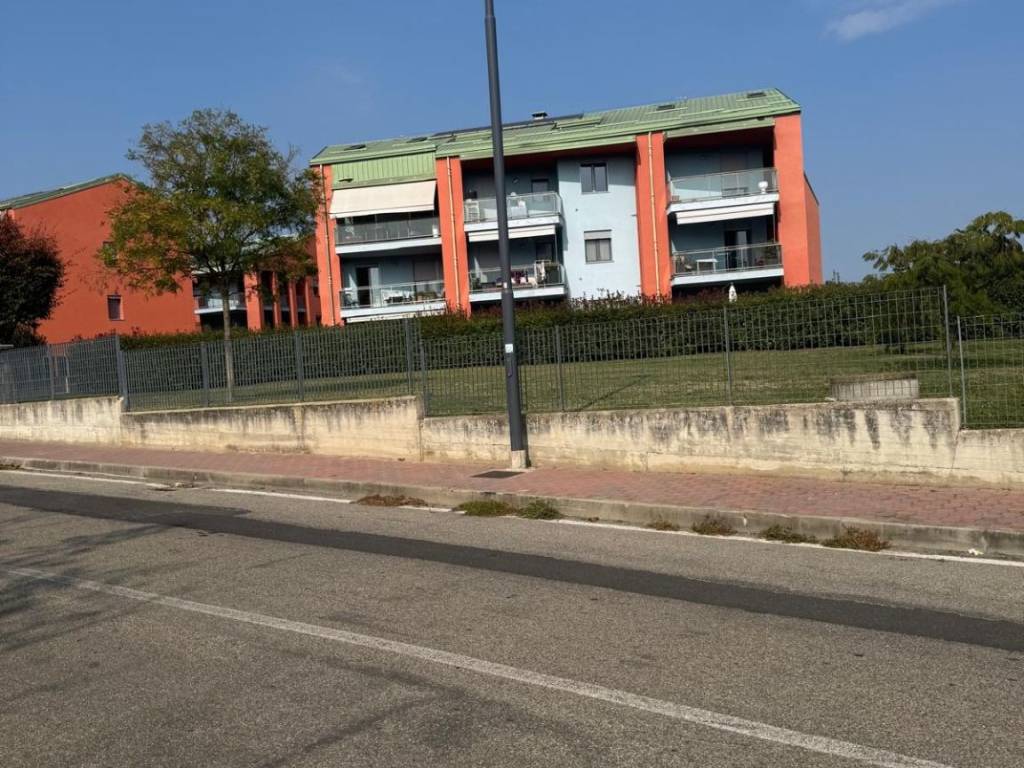 Appartamento a Asti in Via Osvaldo Campassi - Foto 2