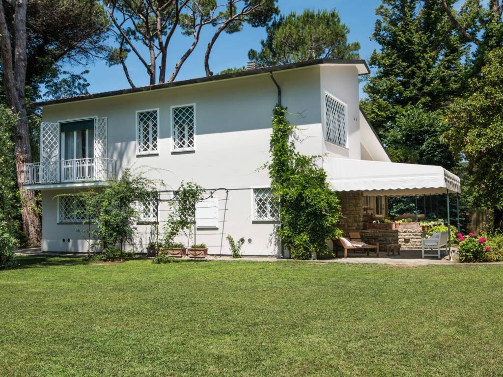 Villa a Pietrasanta in Via Tre Ponti - Foto 4