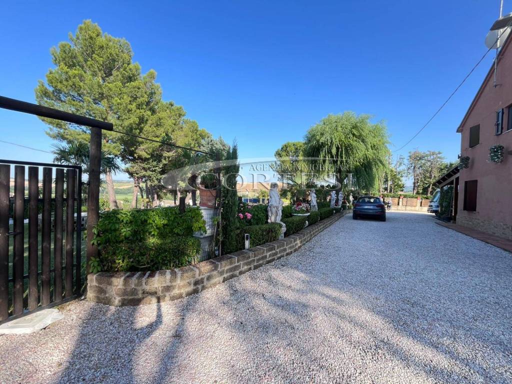 Appartamento a Ostra vetere in Contrada Barocco - Foto 4
