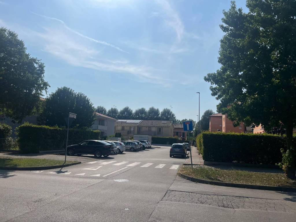 Box / garage a San donà di piave in Via Eleonora Duse - Foto 3