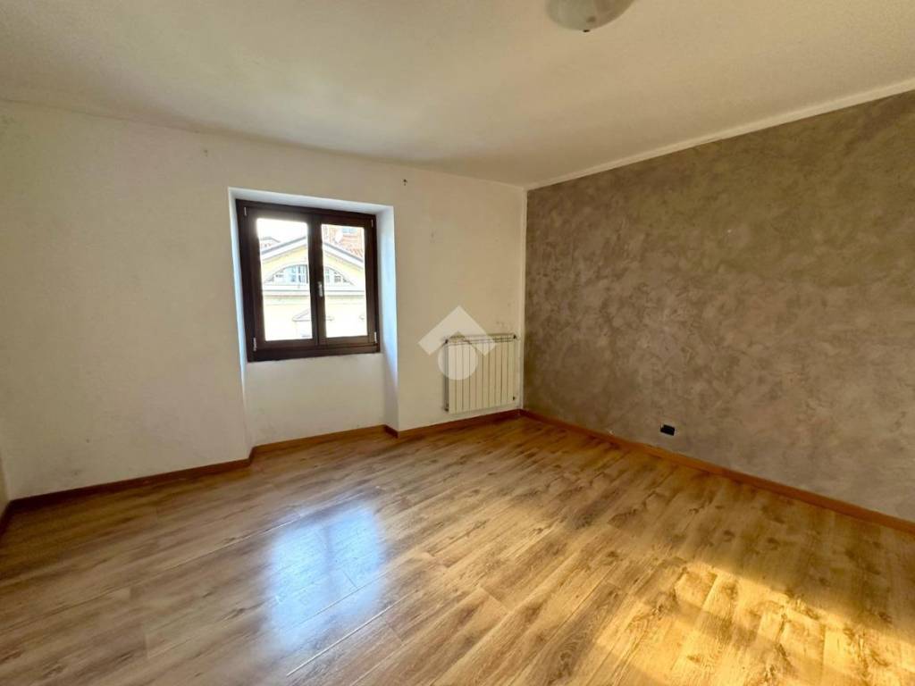 Appartamento a Giaveno in Piazza san lorenzo, 28 - Foto 2