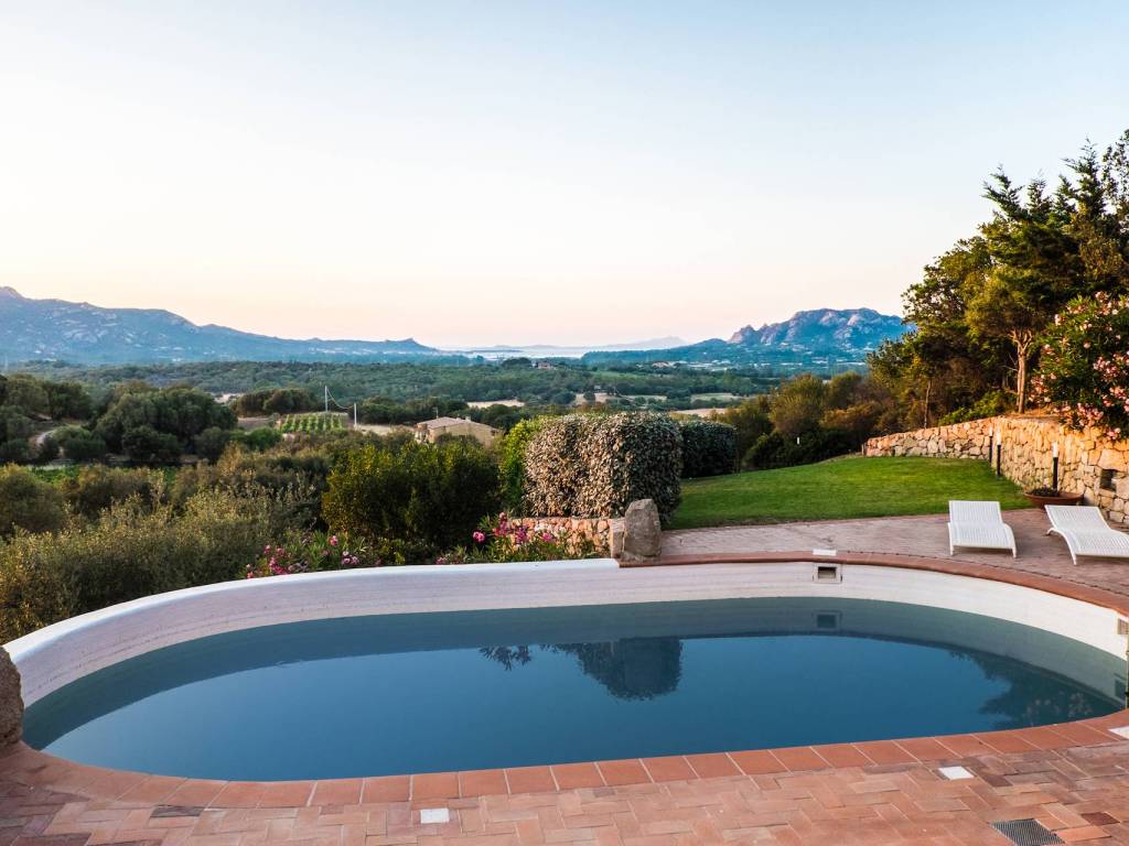 Villa a Arzachena in Via Buddeu - Foto 3