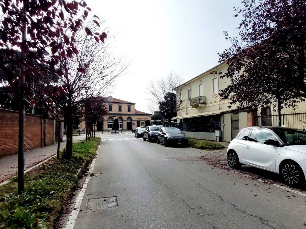 Appartamento a Chieri in Viale Don Giovanni Bosco, 6 - Foto 2