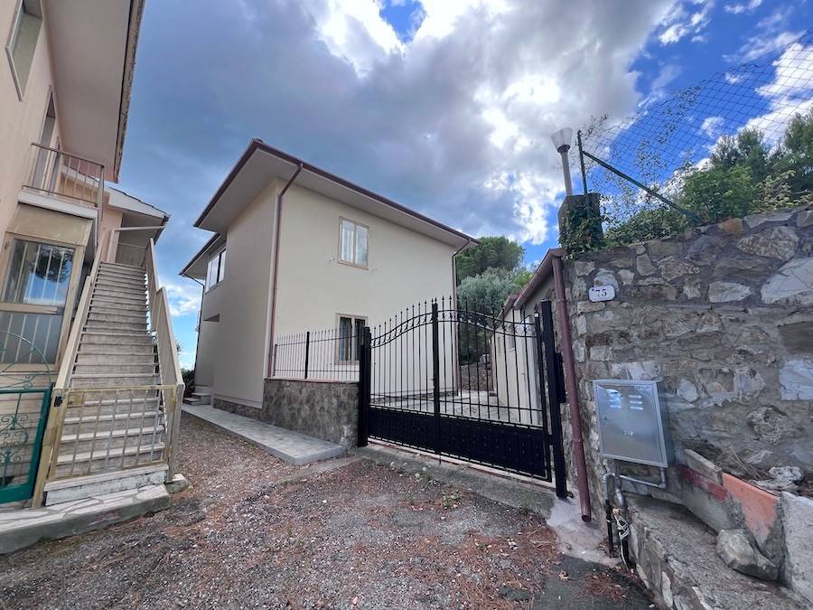 Villa a Rosignano marittimo in Via Bernardo Buontalenti, 75 - Foto 4