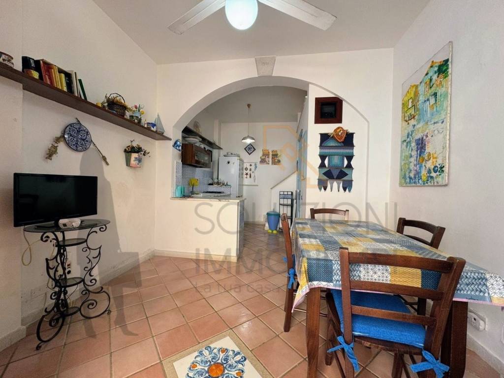 Casa indipendente a San vito lo capo in Via Peralta, 23 - Foto 2