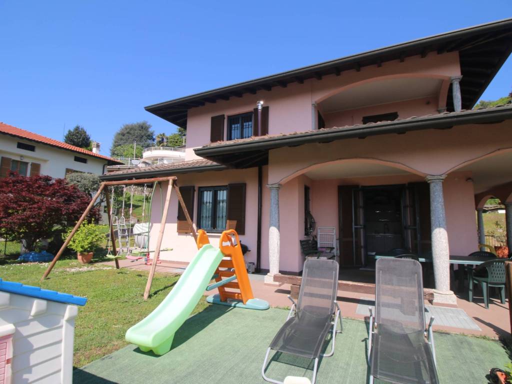Villa a San fermo della battaglia in Via delle Busacce, 28 - Foto 3