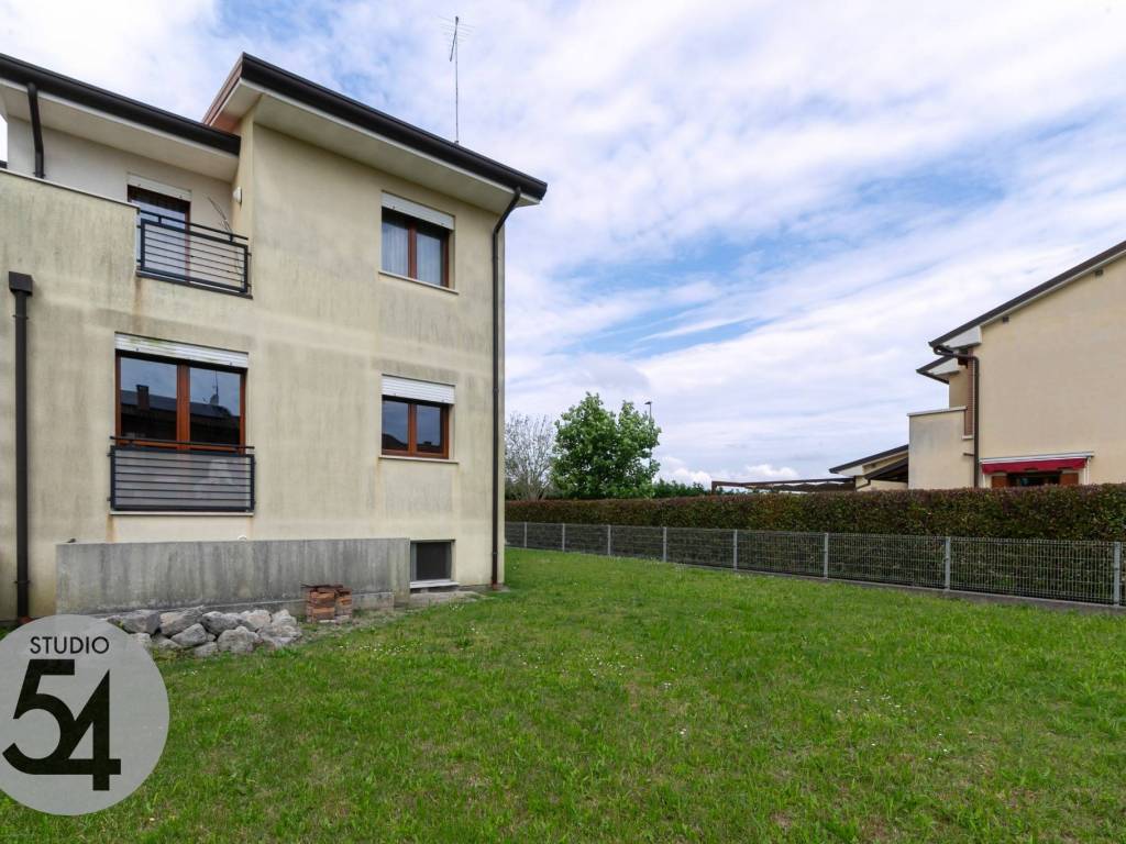 Villetta a schiera a Jesolo in Via Bartolomeo Diaz, 12 - Foto 2