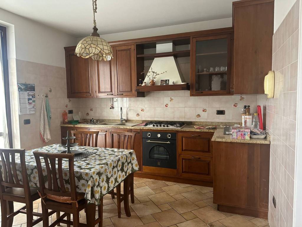 Villa a Lurate caccivio in via Barozzo - Foto 5