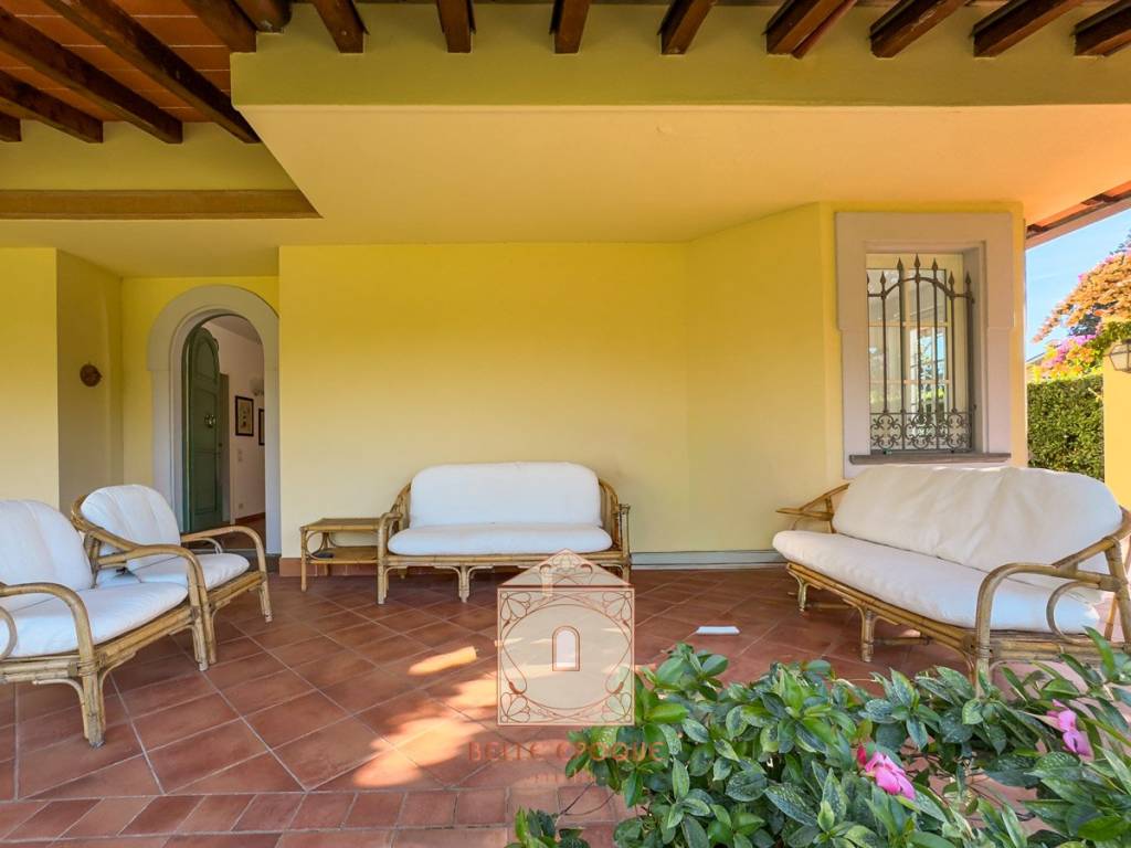 Villa a Forte dei marmi in Via Francesco Carrara - Foto 3