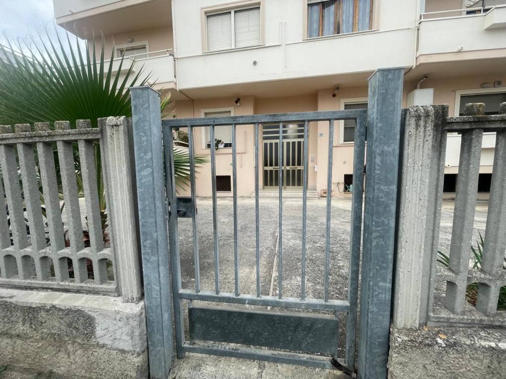 Appartamento a Martinsicuro in Via F. Lippi - Foto 2