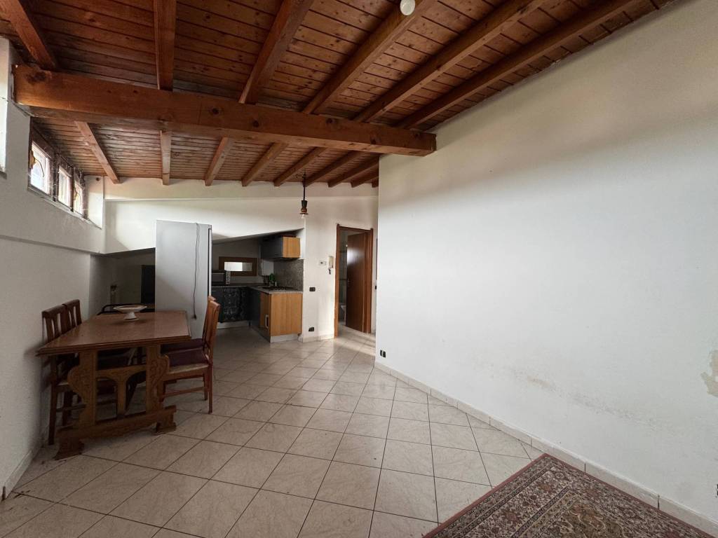 Appartamento a Cantù in Viale Italia - Foto 2