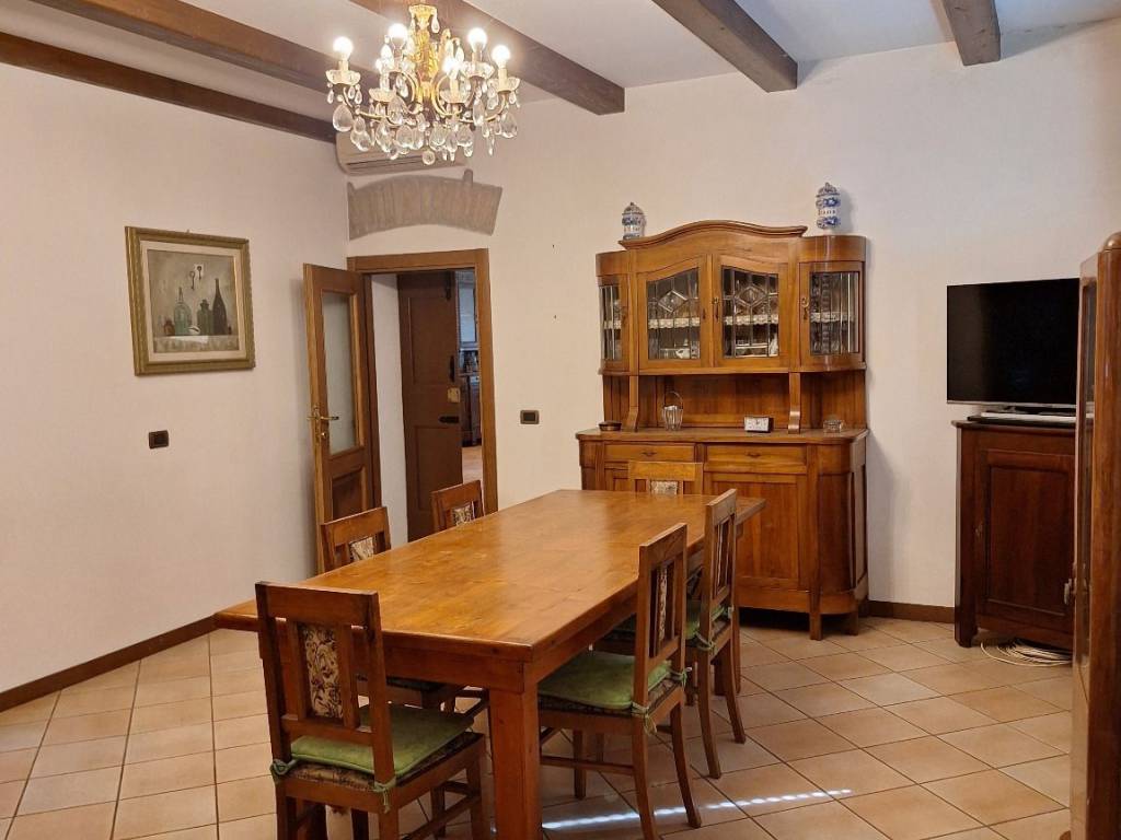 Rustico / casale a Mantova in Via Leopoldo Pilla - Foto 5