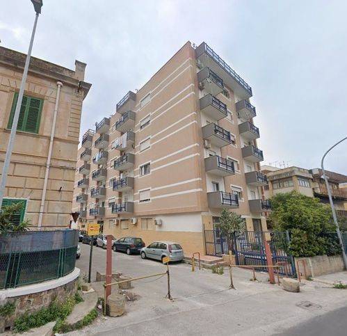 Appartamento a Palermo in Via Sferracavallo 146 A - Foto 2