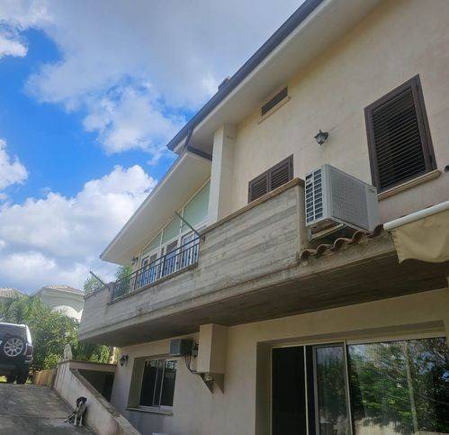 Appartamento a Carini in Via Liegi 13 - Foto 2