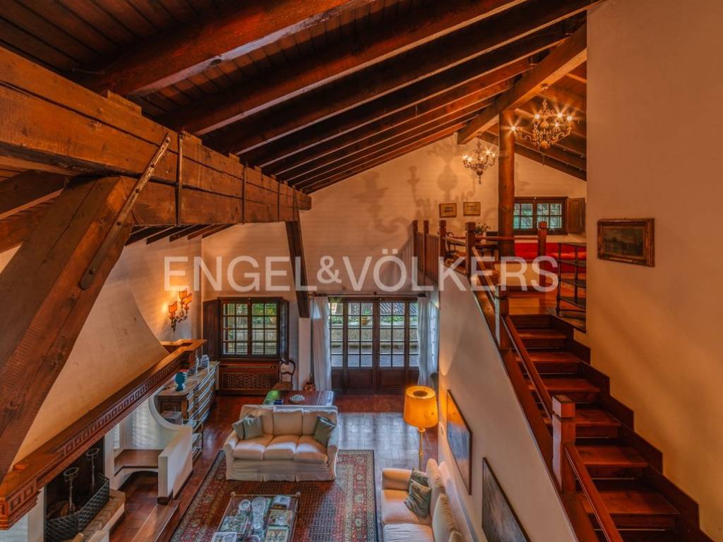 Villa a Saronno in Via Varese, 156 - Foto 2