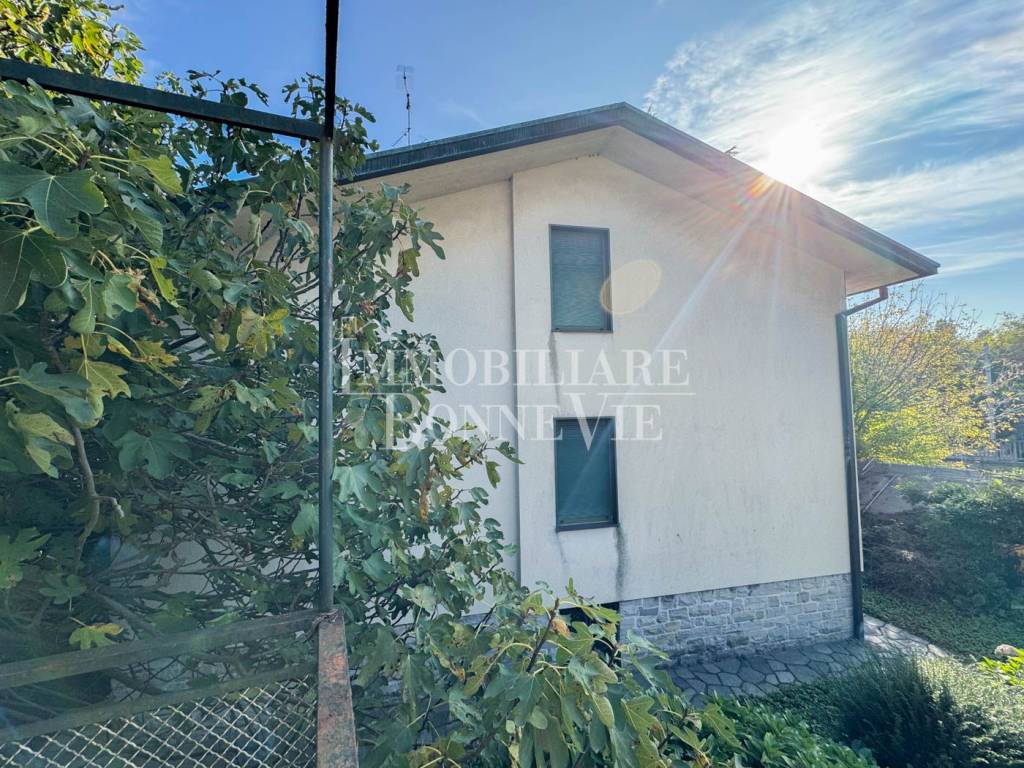 Villa a Cadorago in Via Marinotti - Foto 3