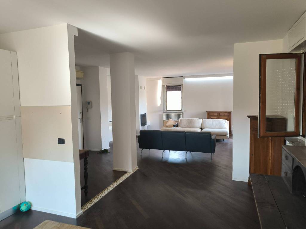 Appartamento a Casaletto lodigiano in Via Padri Ladie', 44 - Foto 2