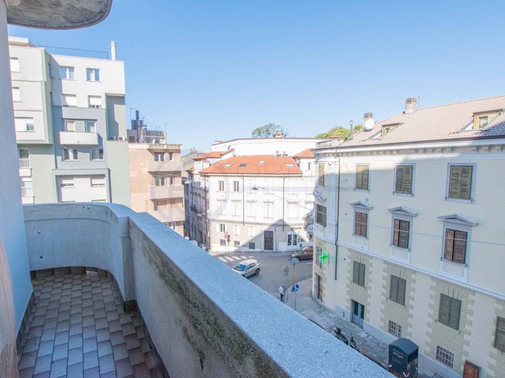 Appartamento a Trieste in Via Giambattista Tiepolo, 1 - Foto 4