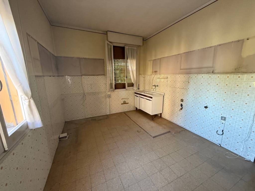 Appartamento a Modena in Via Vicenza - Foto 4