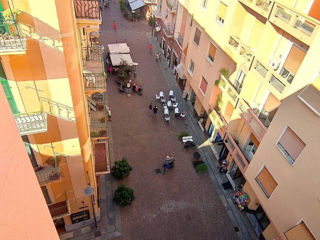 Appartamento a Vado ligure in Via V Emanuele II, 1 - Foto 4