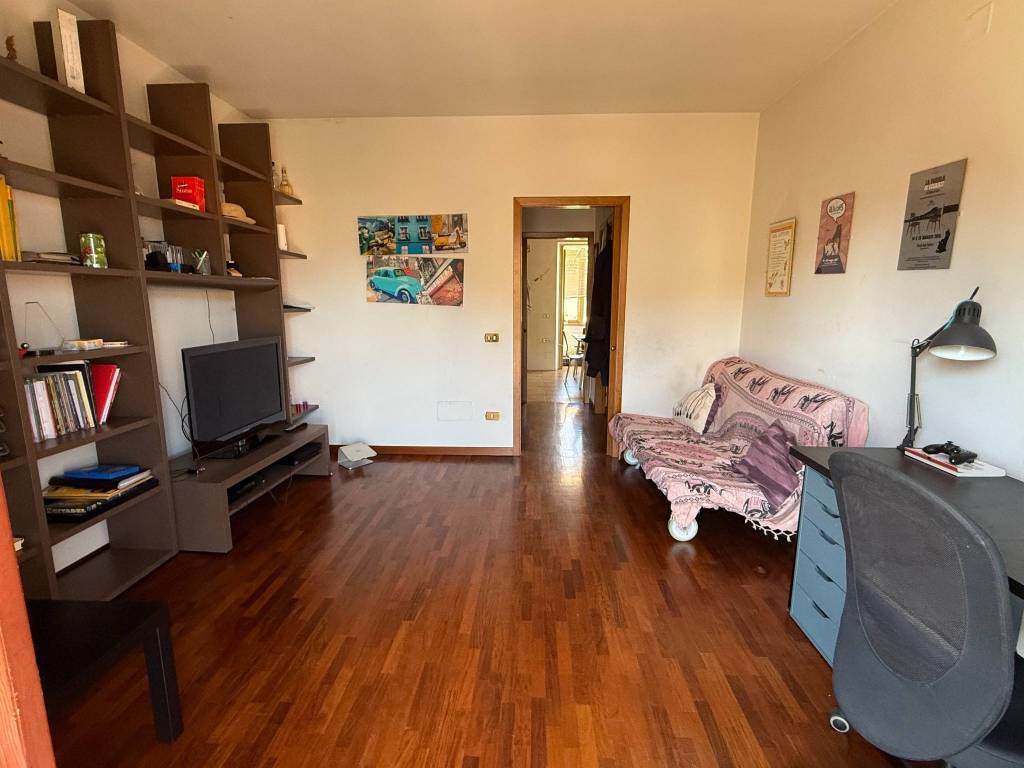 Appartamento a Pisa in Via Tenente Antonio Cei - Foto 2