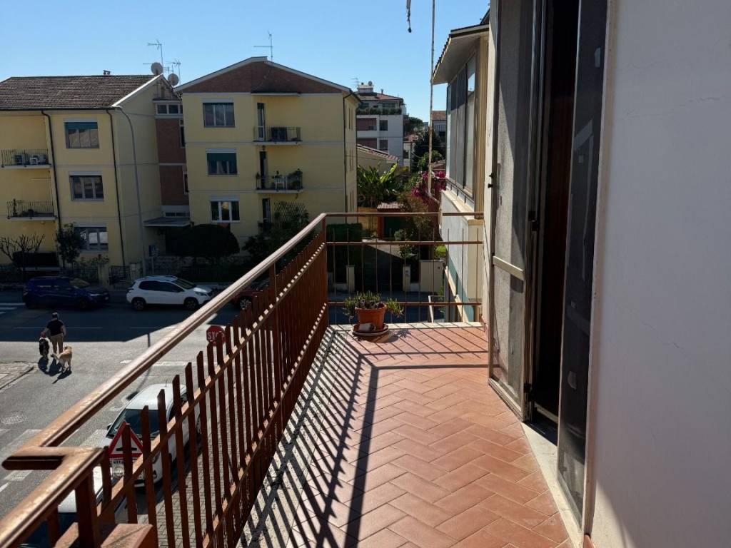 Appartamento a Pisa in Via Tenente Antonio Cei - Foto 4