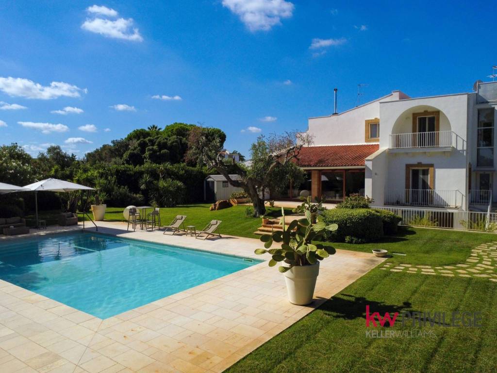 Villa a Brindisi in Via Provinciale Per San Vito, 124 - Foto 3