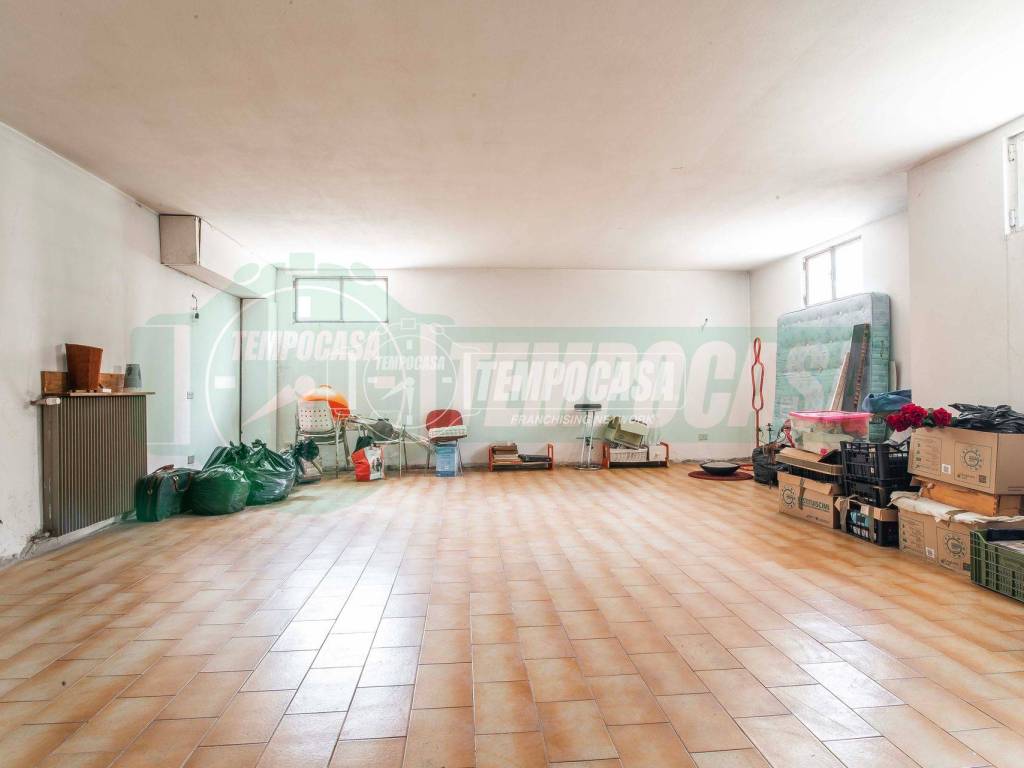 Immobile a Turate in Via IV Novembre - Foto 4