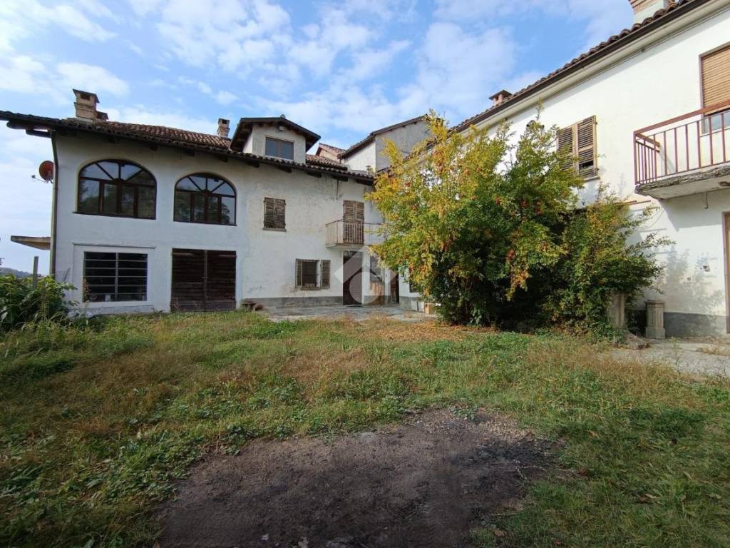 Casa indipendente a Montaldo scarampi in Via Collina Forni, 54 - Foto 2