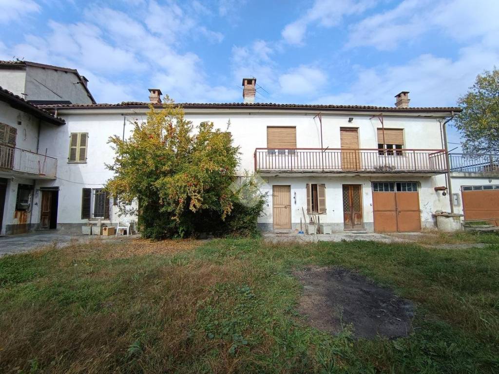 Casa indipendente a Montaldo scarampi in Via Collina Forni, 54 - Foto 3