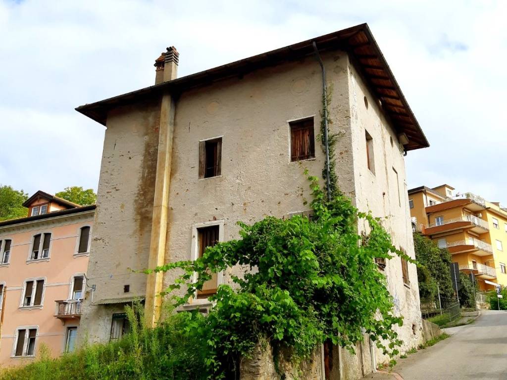 Villa a Belluno in Via Sant'Antonio, 27 - Foto 3