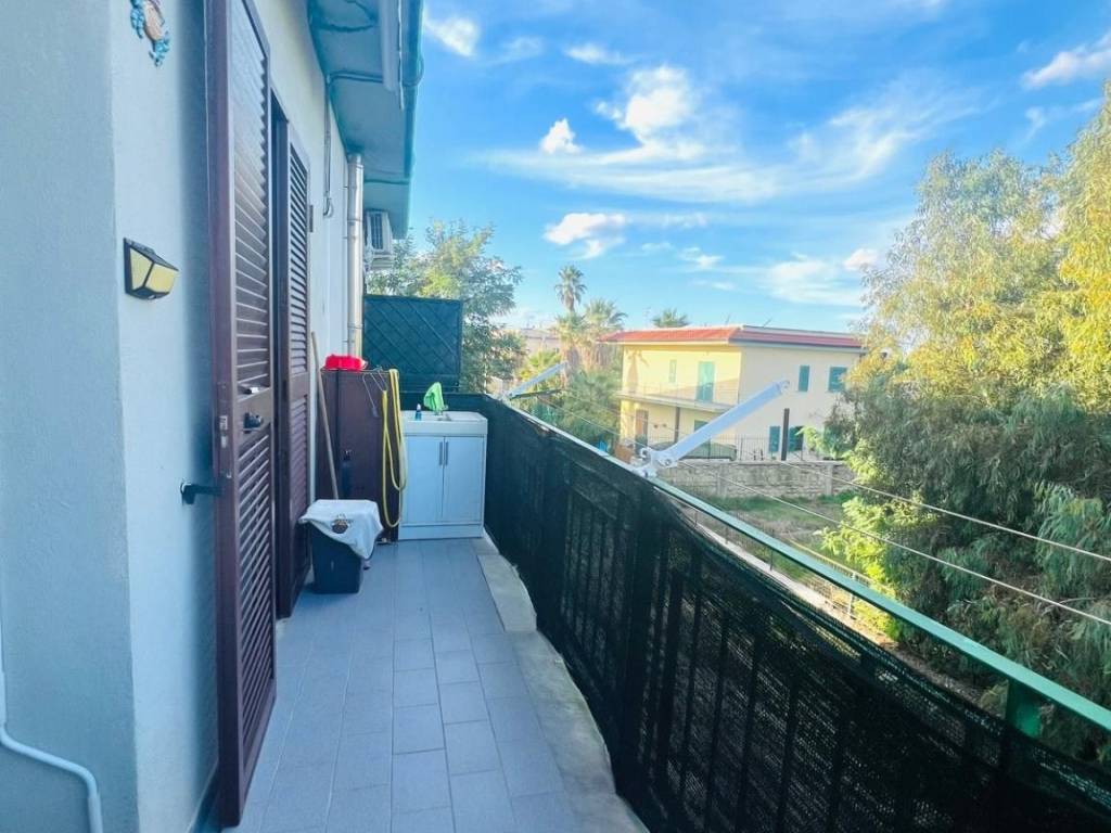 Appartamento a Castel volturno in Via Antonio Vivaldi - Foto 2