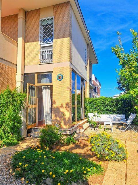 Villa a Santa marinella in Via Abbadia, 11 - Foto 3
