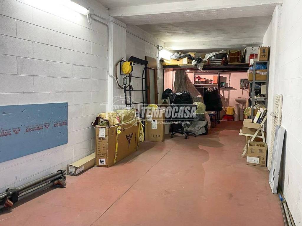 Box / garage a Orbassano in Via Vittorio Alfieri, 16 - Foto 3